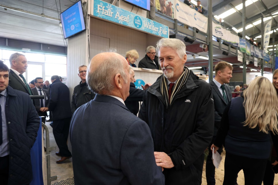 Irranca-Davies announces new outline plan for Sustainable Farming Scheme