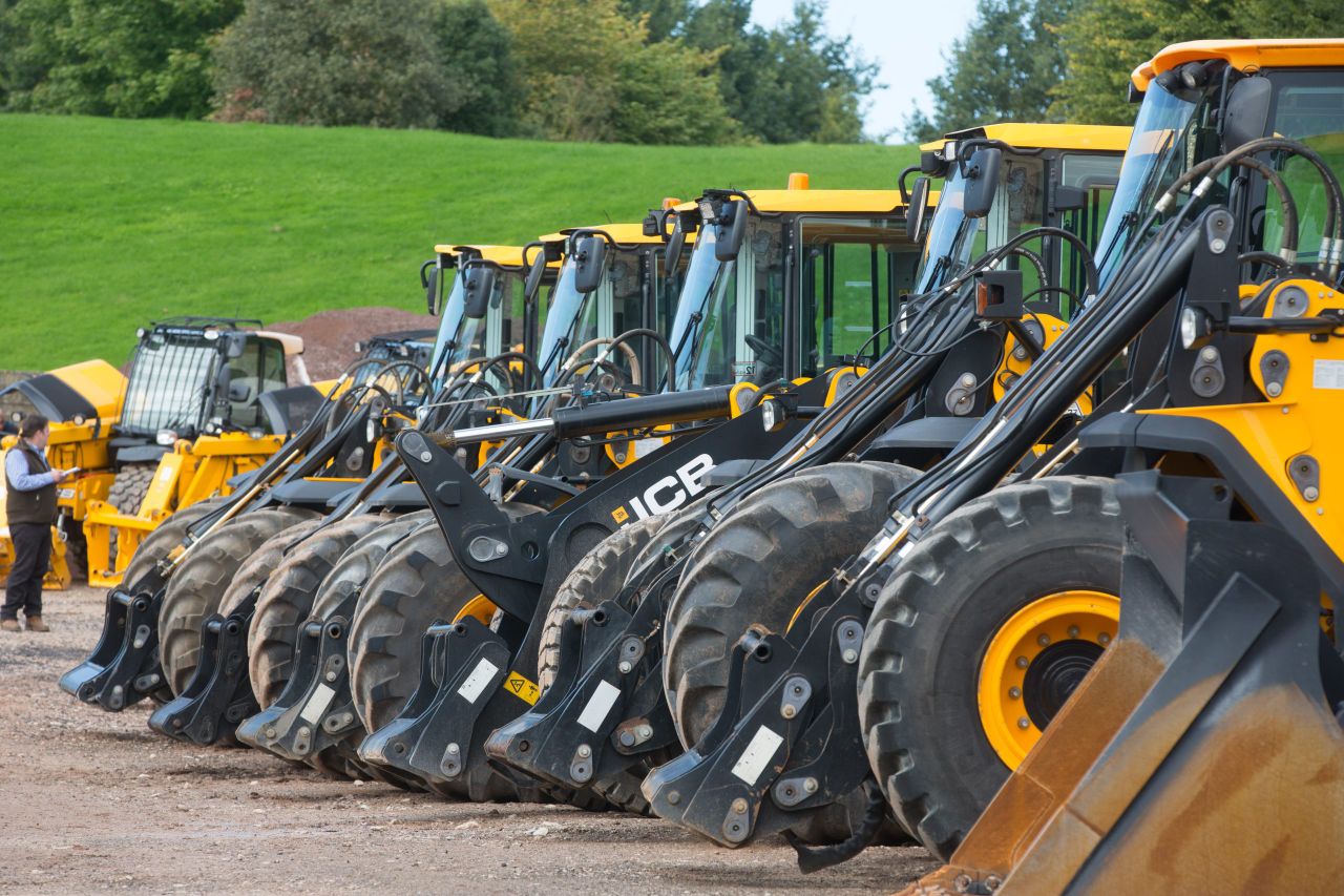 Pics and prices: Big JCB auction awash with tractors, shovels and handlers