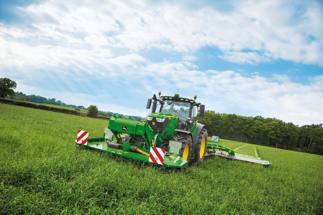 John Deere launches new 6 Series