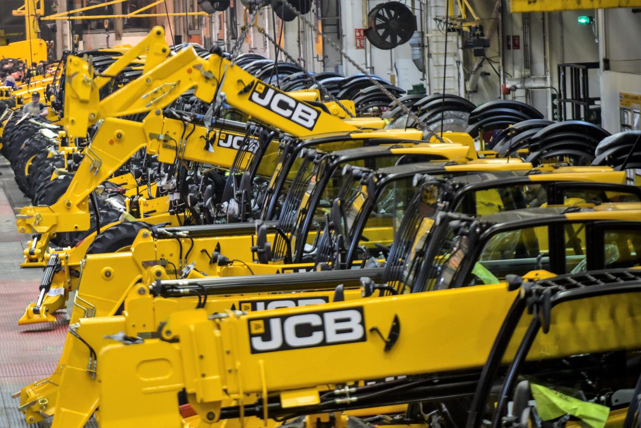 2018 outlook is 'strong' for JCB