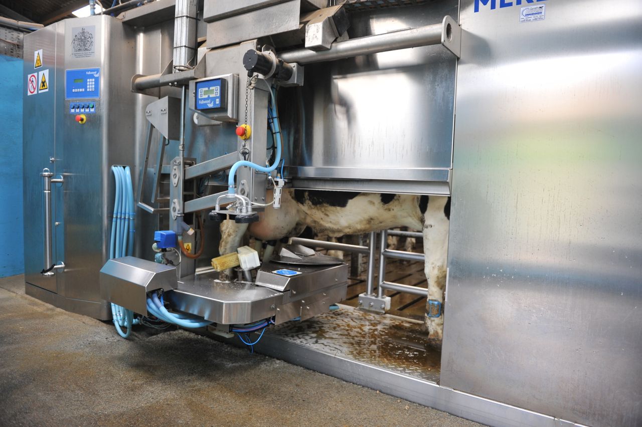 Are robots putting farm jobs at risk?