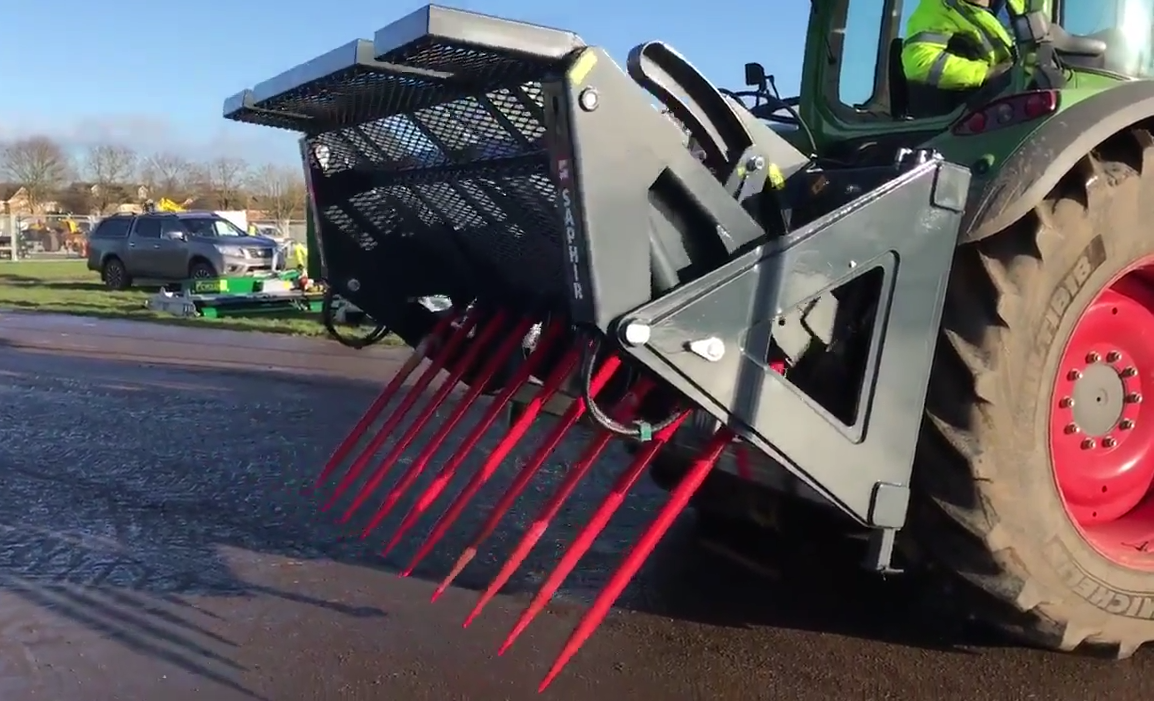 A buck-rake with a 'twist': Is this the ultimate silage fork?