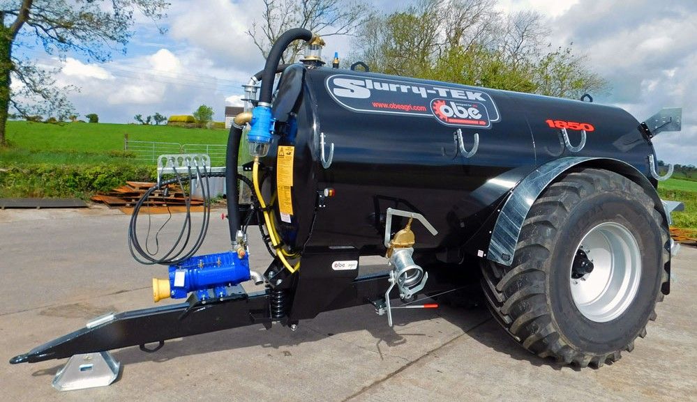 Low-slung tanker barrels into the 'Ploughing'