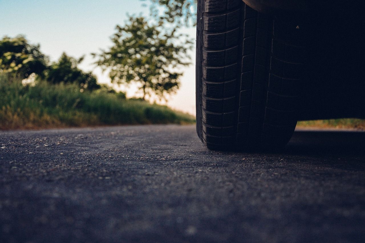 Nearly 10,000 deaths on rural roads in last decade - NFU Mutual