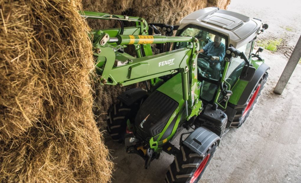 Pics: Fendt unveil updated 500 Vario tractor range