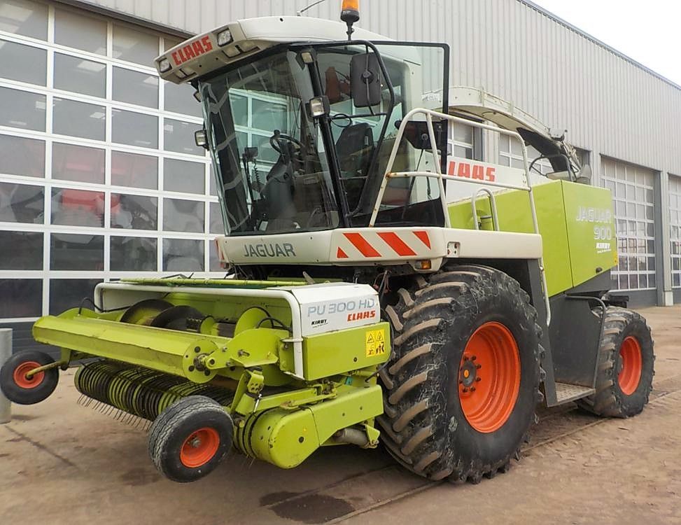 Farm and construction machinery to go 'under the hammer' in Co. Tyrone