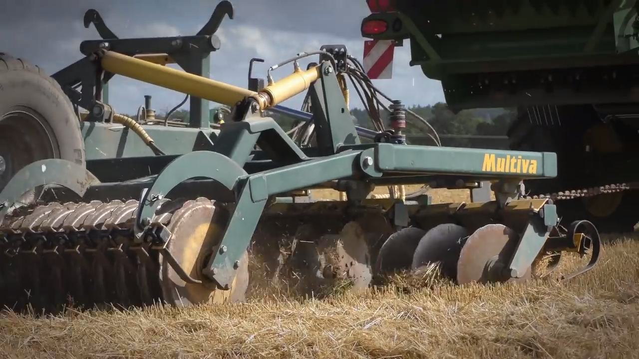 Video: Pulling a set of discs...with your combine