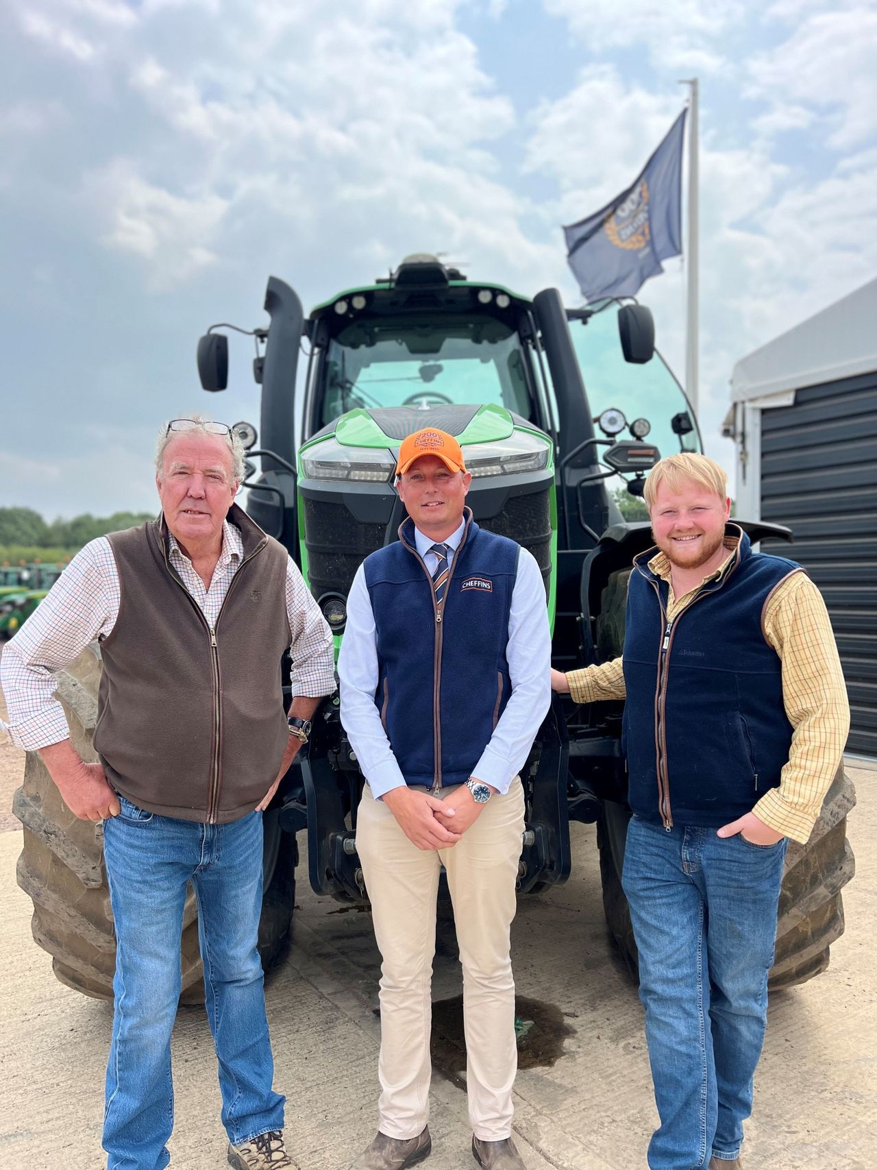 Diddly Squat tractor draws crowds at Cheffins auctioneers