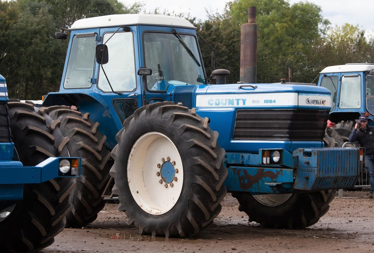 Auction report: £132,000 (plus VAT and commission) for County tractor – bought by an Irish man