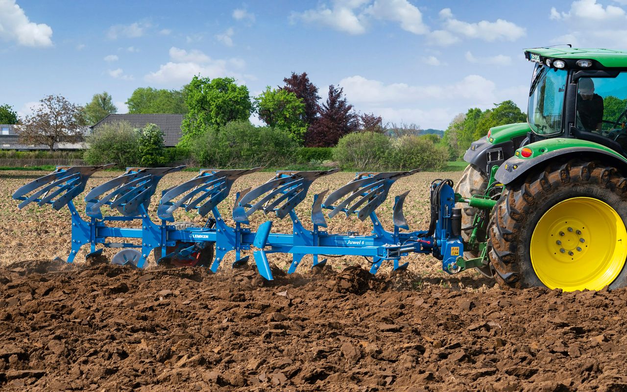 Latest Lemken Juwel plough boasts low draught requirement