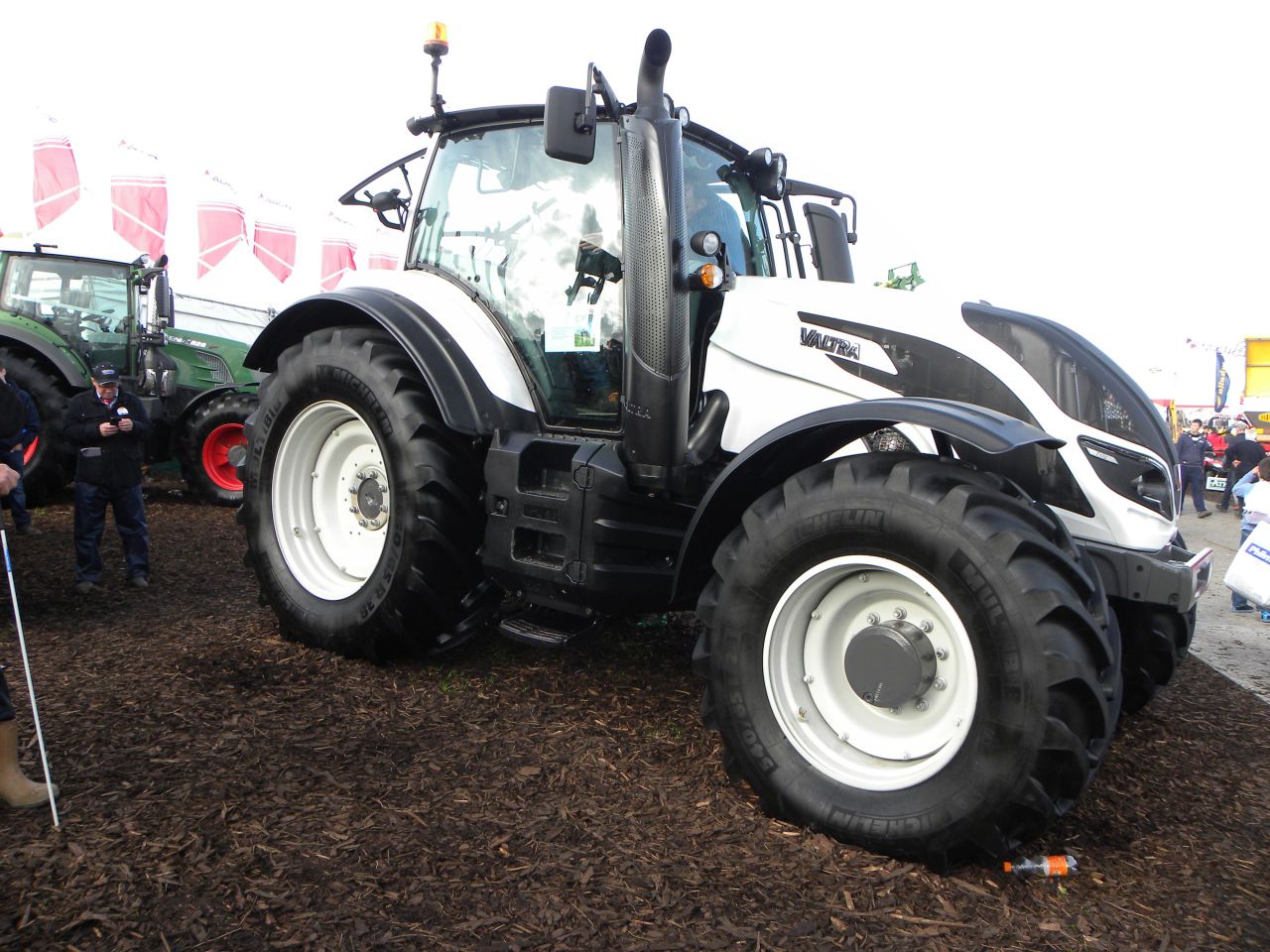 Valtra T Series wins global award for design