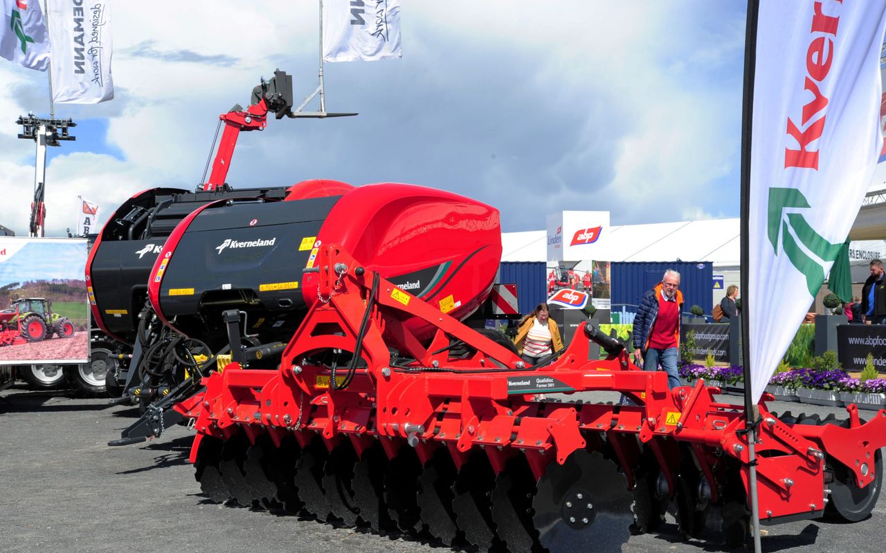 Machinery Focus: Belt rakes, tractors and UTVs at Balmoral Show