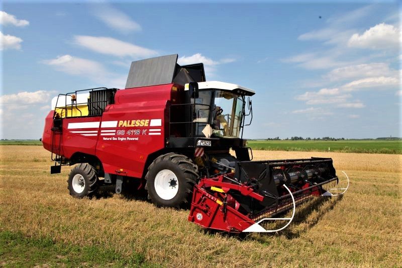 Pics: First combine in the world to run on natural gas