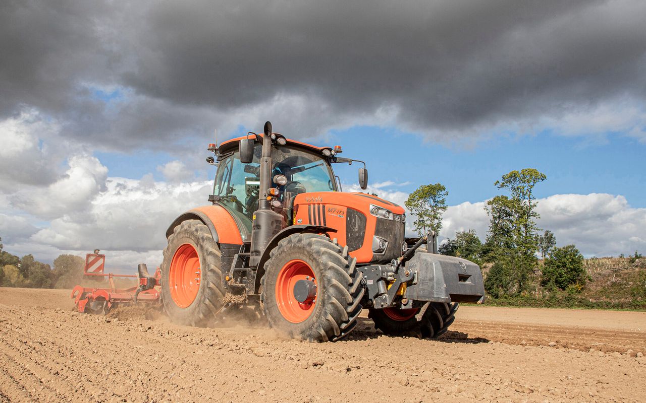 Kubota tractors now available with Topcon auto-steer