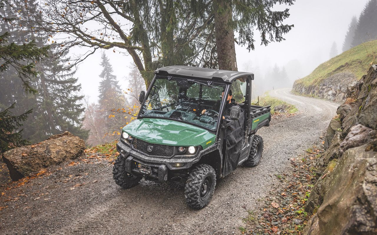 Big improvements to cargo box on John Deere Gator