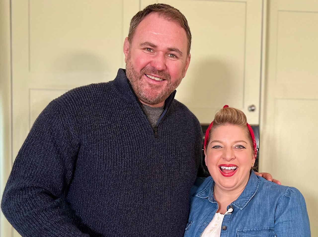 Rugby legend kicks-off Porc from Wales Week