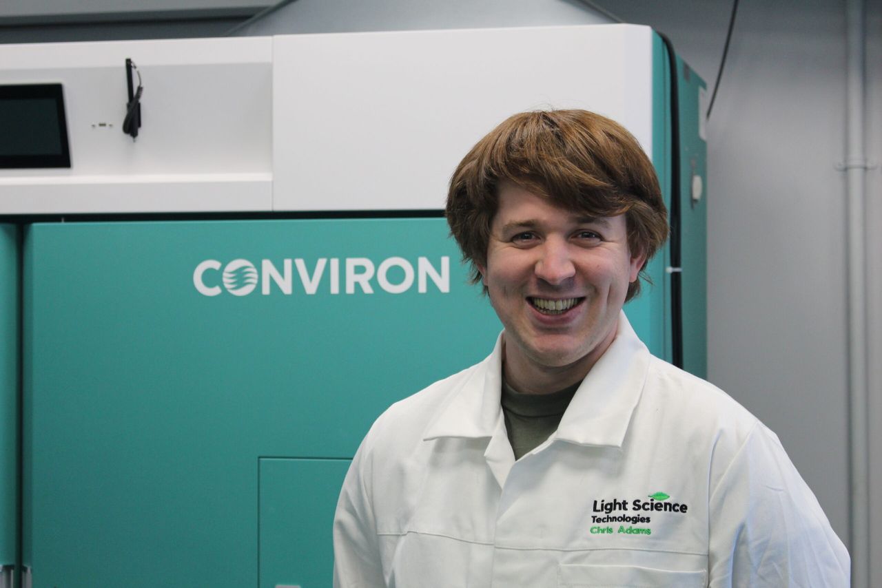 Light Science Technologies announces the appointment of Dr. Chris Adams