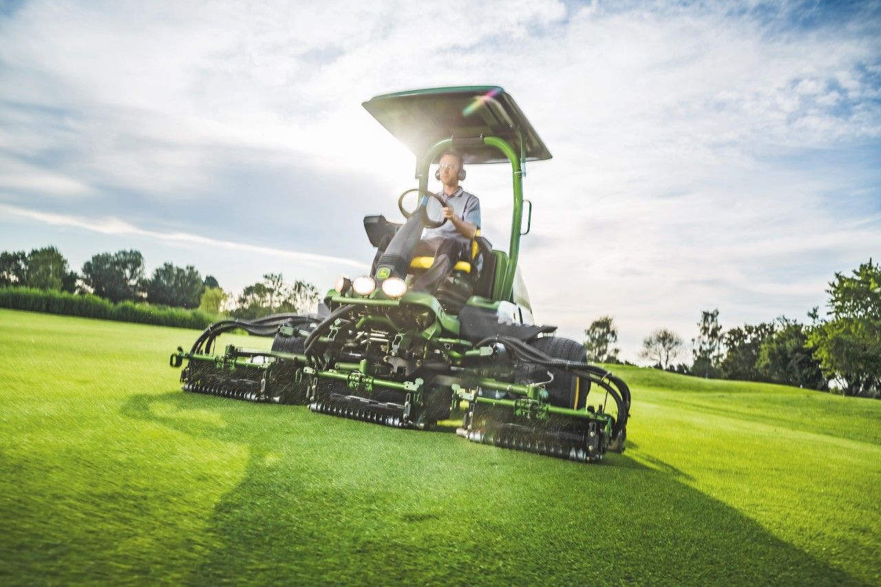 Nottinghamshire's Henton & Chattell to stop dealing John Deere