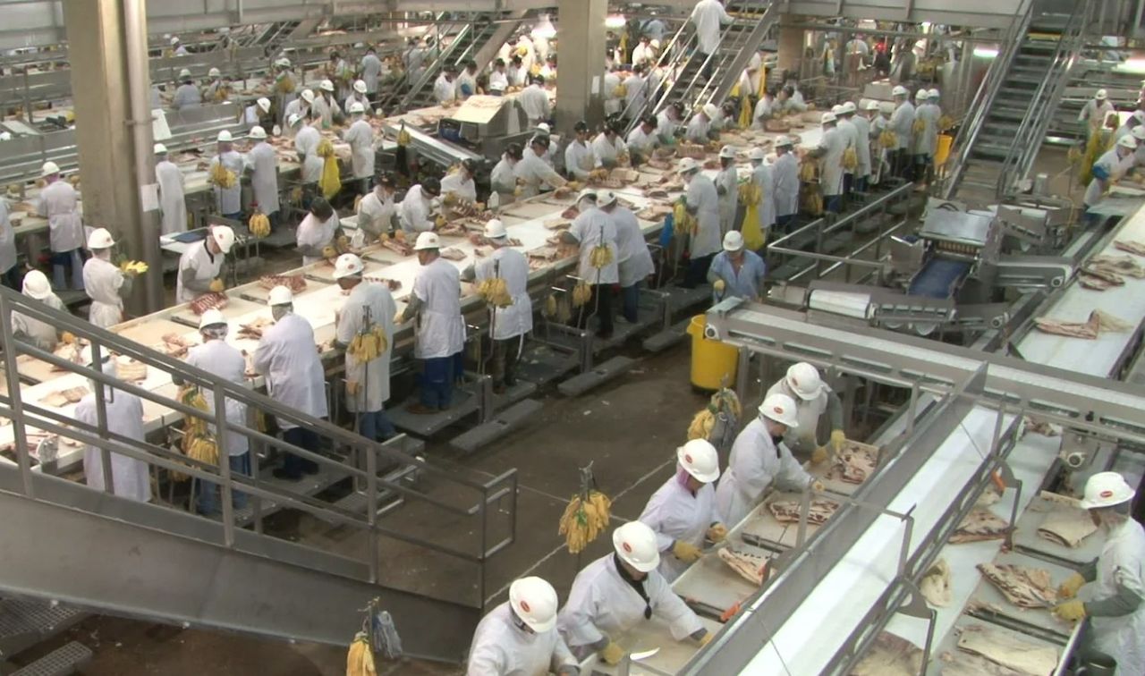US meat giant on Covid-19: ‘The food supply chain is breaking’
