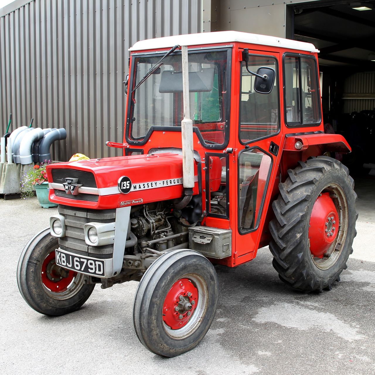 Original Massey Ferguson 135 to make big money at UK auction