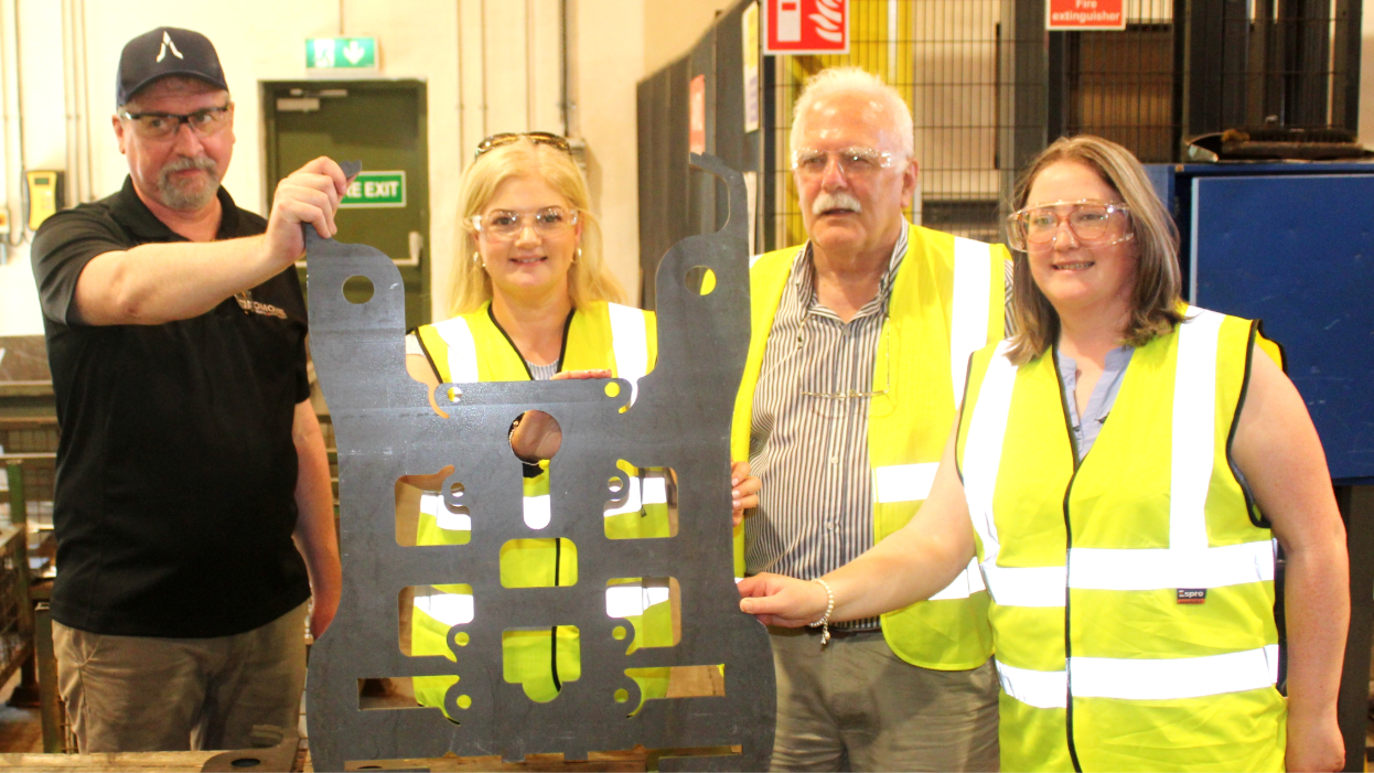 Watch: Worldwide hitches for top tractor brands produced in Co. Meath