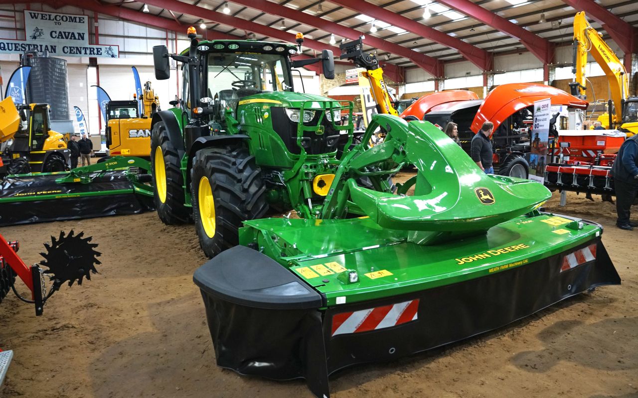 John Deere gives a little amid ‘right to repair’ battle