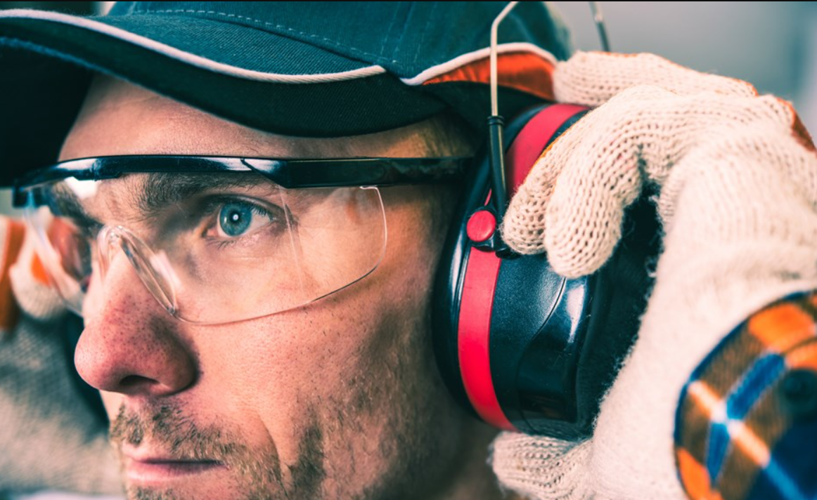 Don’t be so hard on your hearing – top tips to avoid hearing loss on the farm