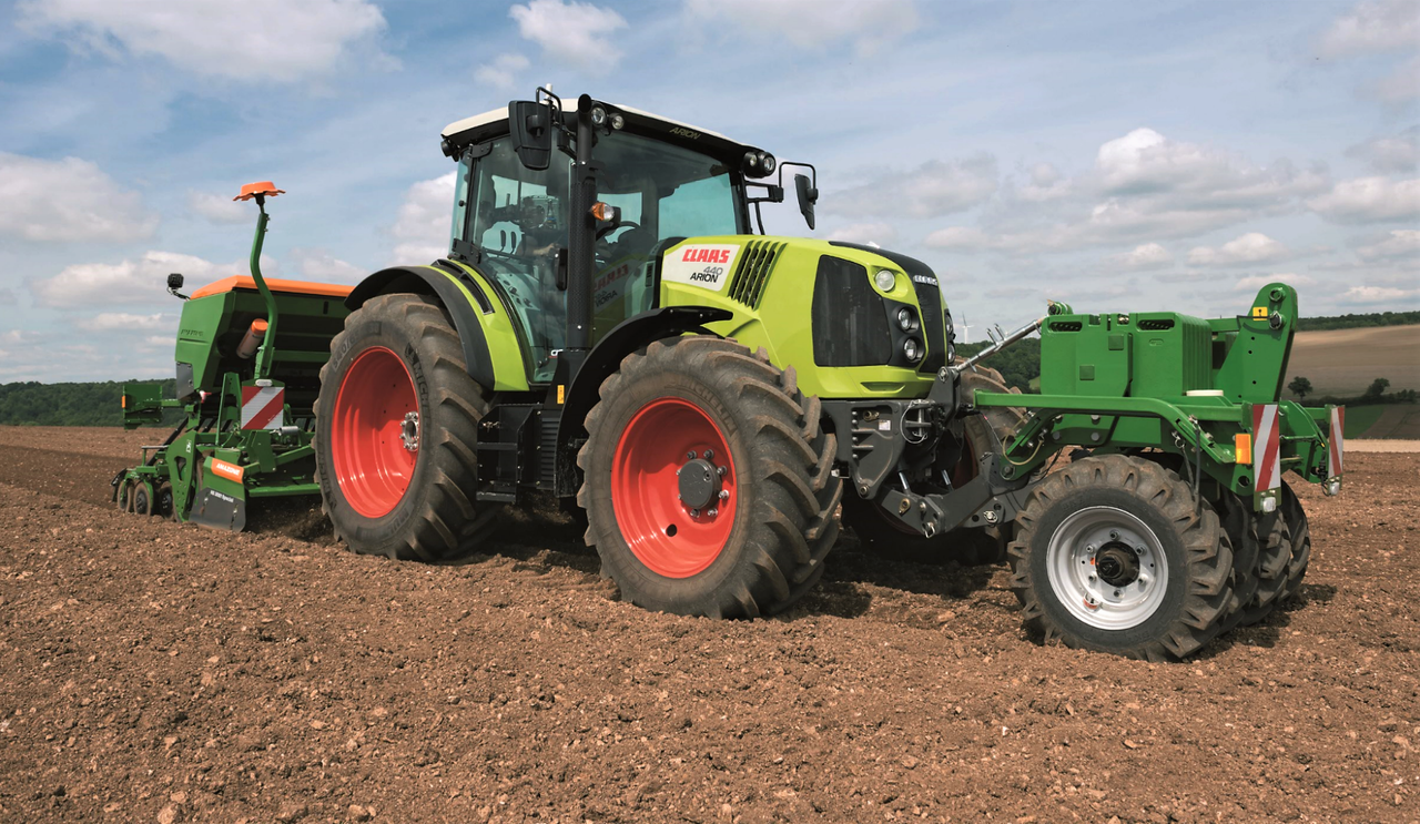 Pics: Package of updates for 4-cylinder Claas workhorses