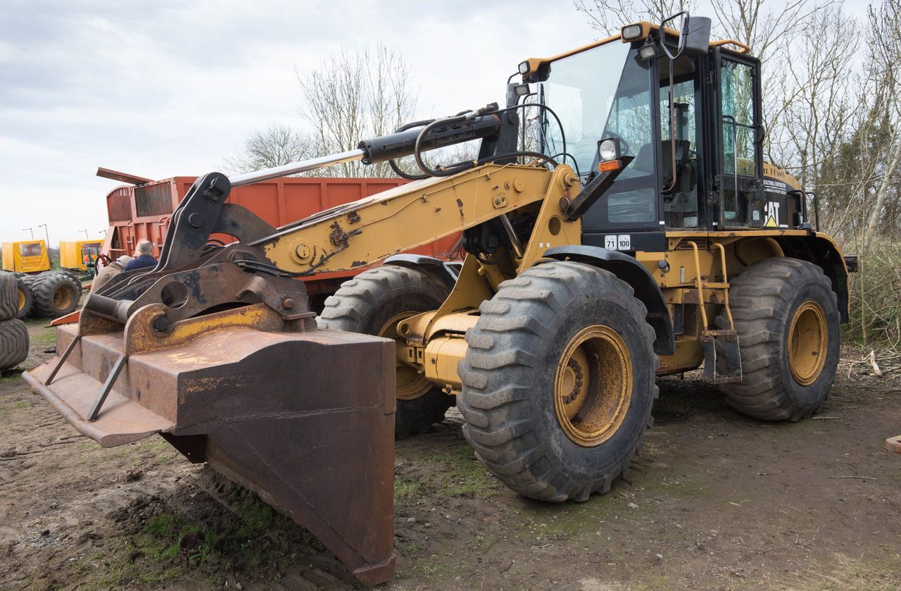 Auction report: Mix of machinery finds new home under the hammer