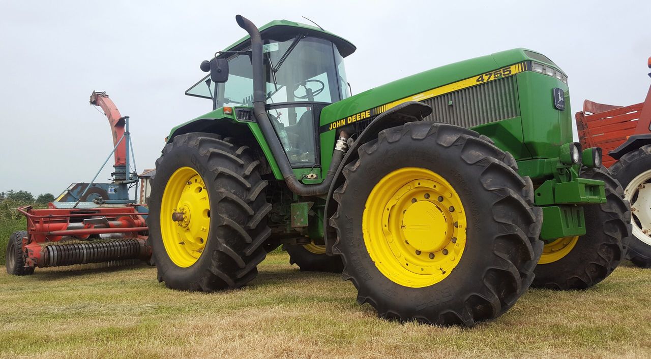 Unleash the beast: 4755 leads the green army at ‘Mogeely’ outing