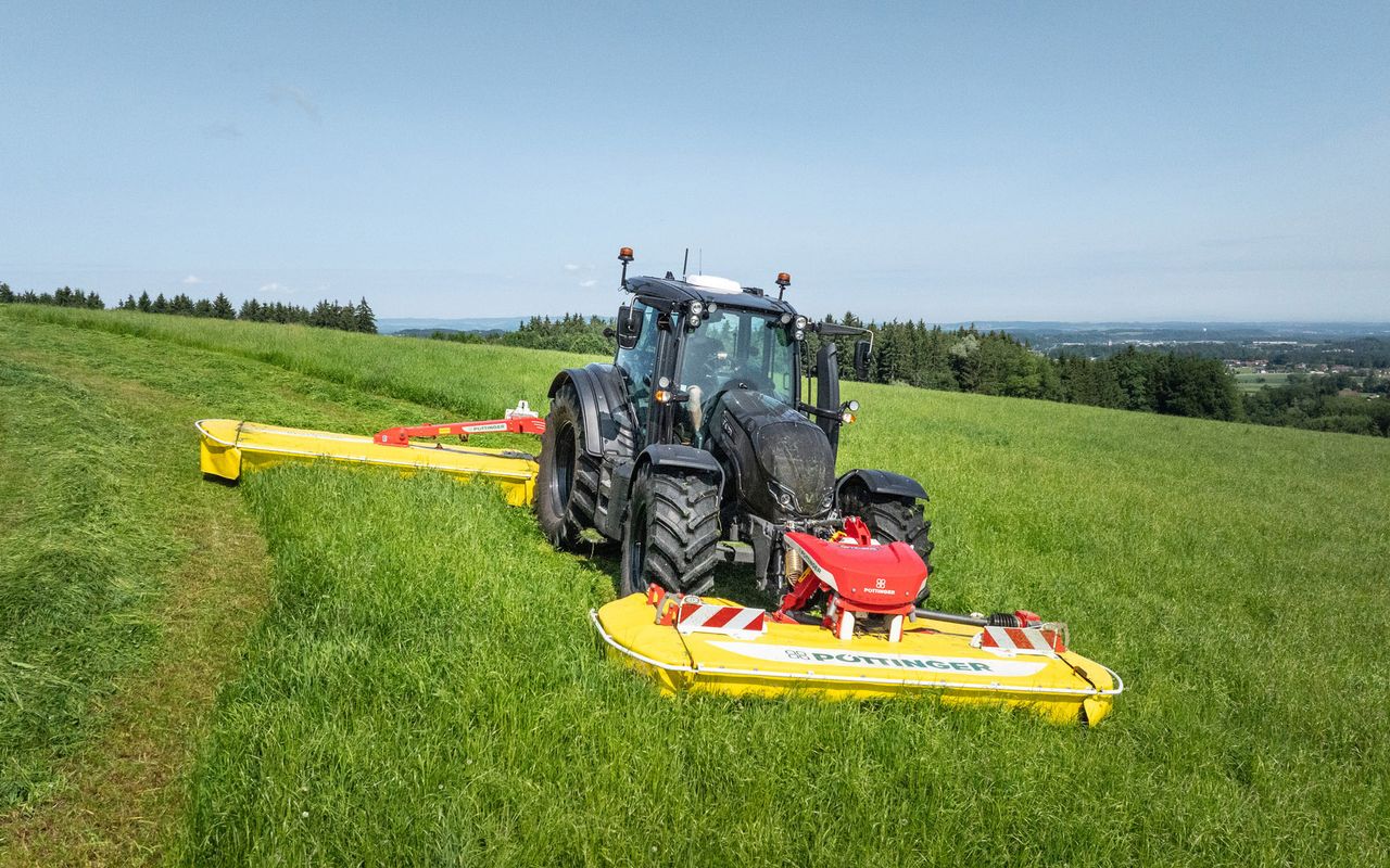 Pottinger brings automation to steering front mower