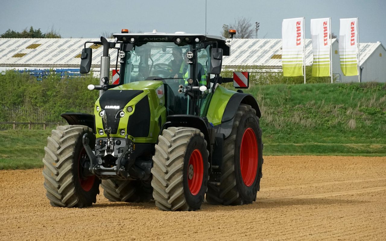 Watch: Confidence and simulated field conditions at Claas HQ