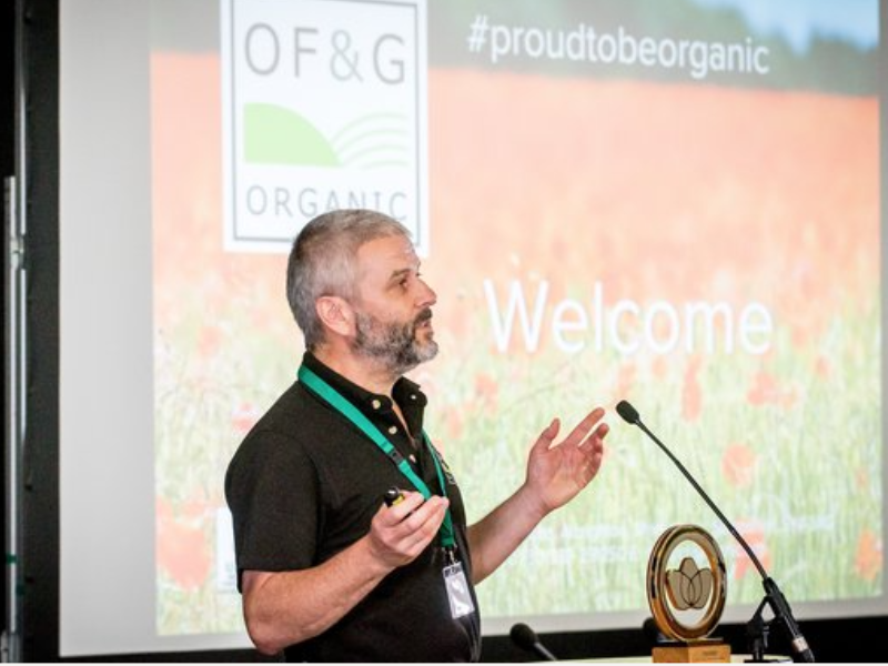 Call on minister to prioritise organic farming