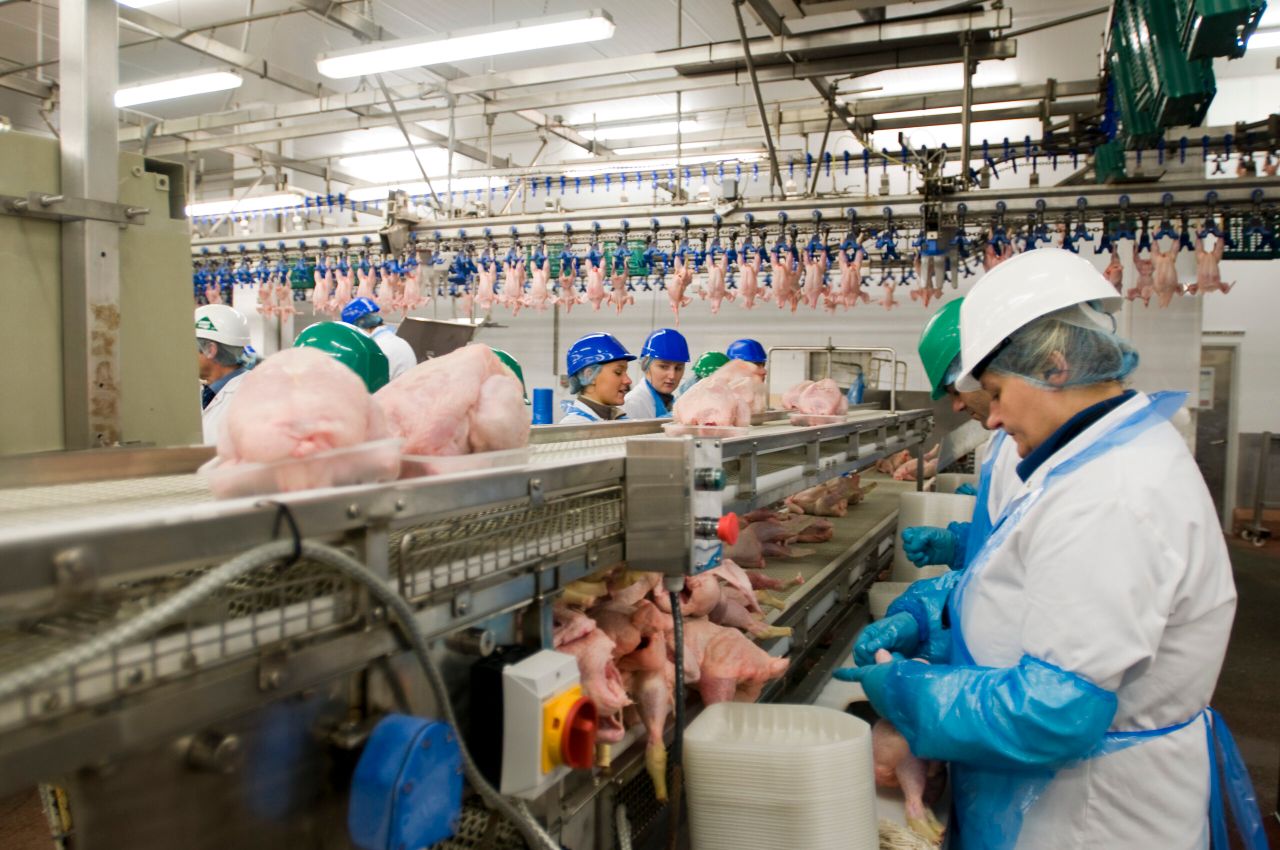 2 Sisters fined £274,000 after 2 workers lose fingers