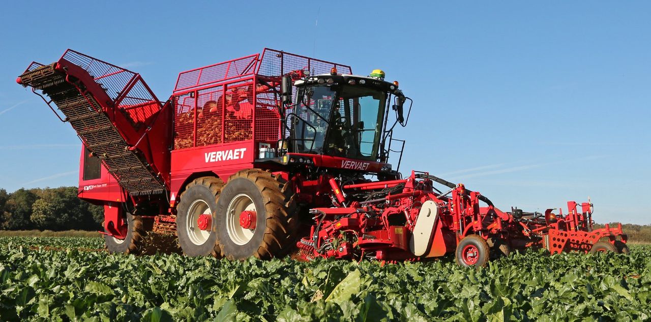 New-look beet harvesters to make UK working debut