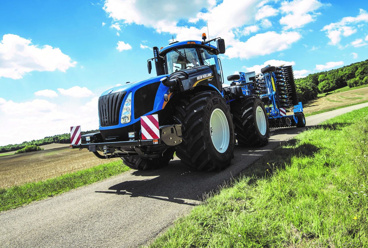 605hp New Holland is 'world's most powerful CVT tractor'