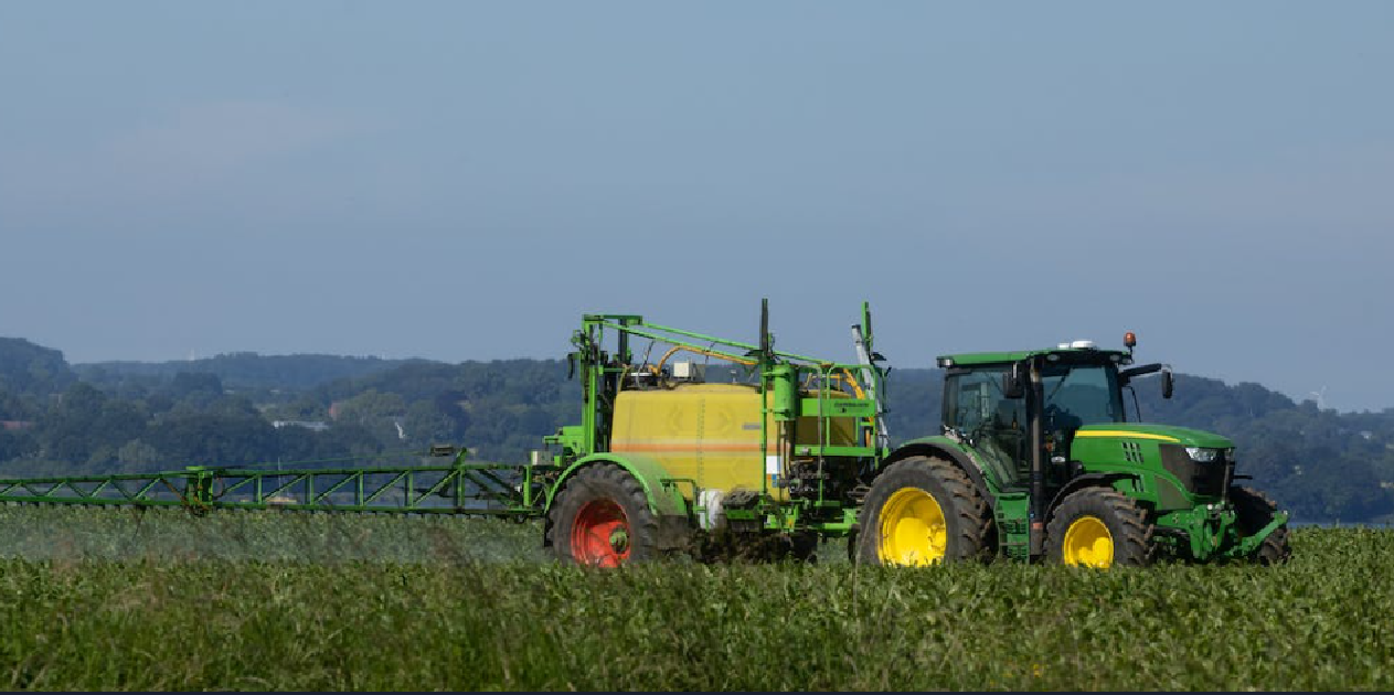 Feed and fertiliser savings must be passed to farmers – MLA