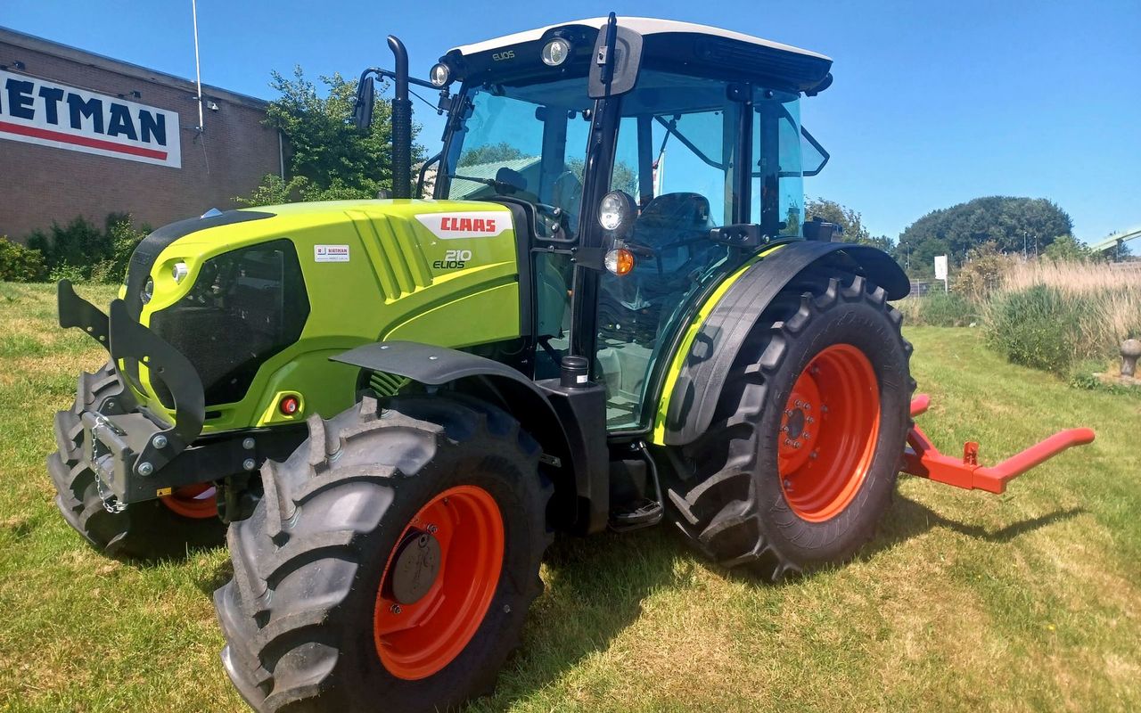 Large Dutch Claas dealer quits selling farm machinery