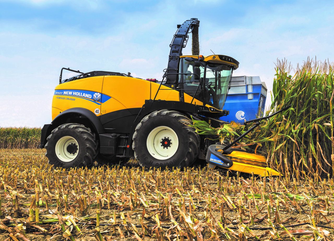911hp flagship from New Holland prepped for Grass & Muck 2018