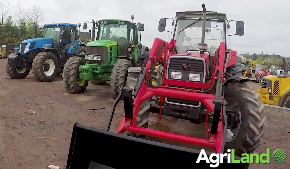 Video: 190-hour MF 399 makes 'strong' price at major auction